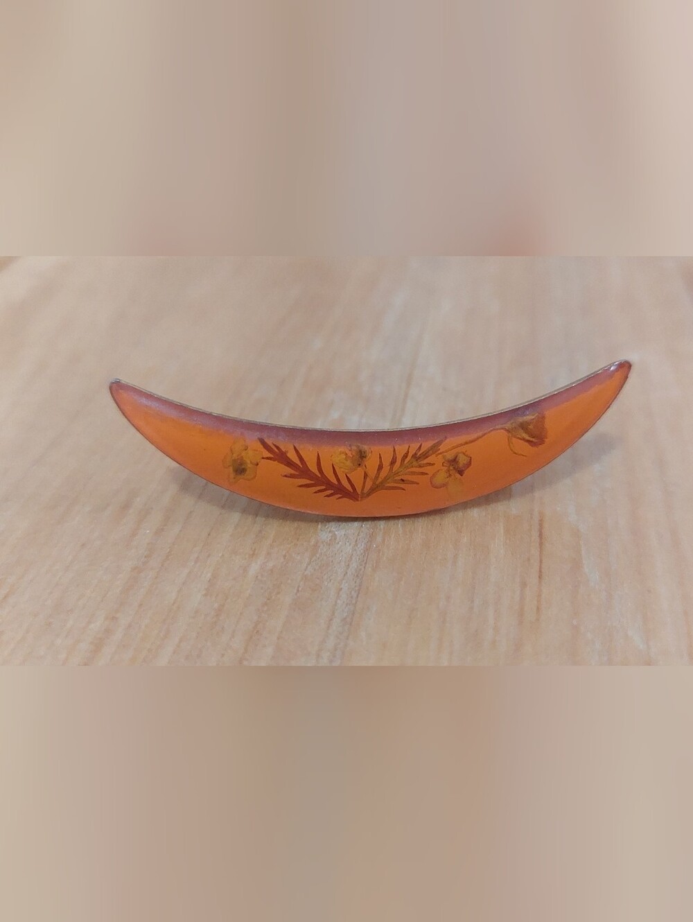 Vintage Dried Flower Resin Brooch